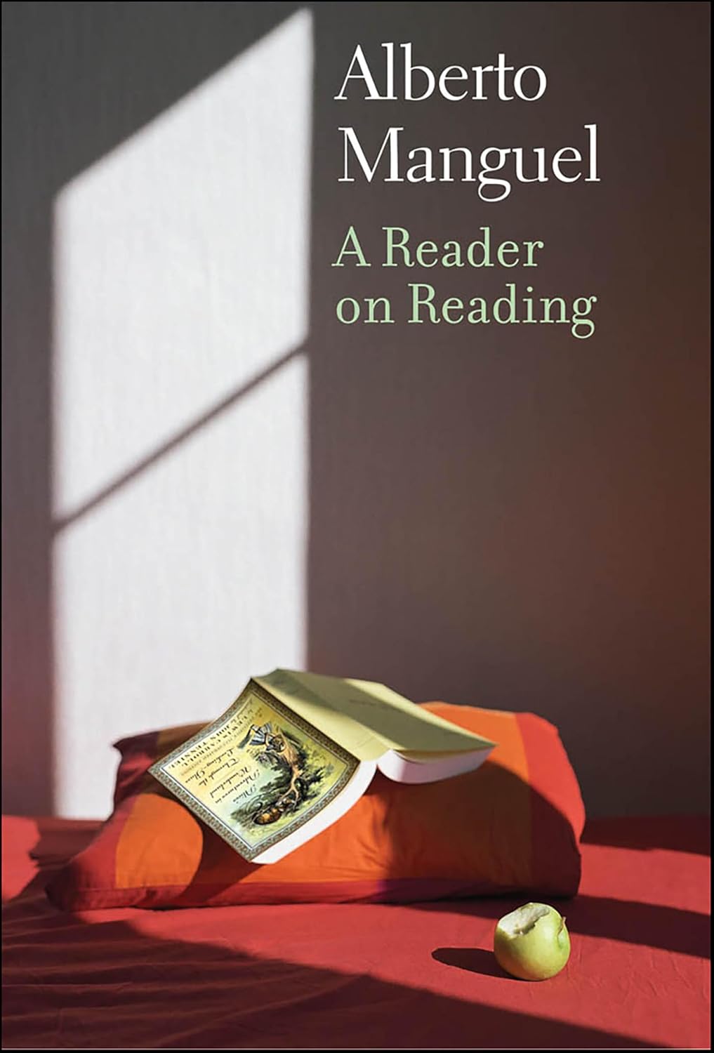 A Reader on Reading by Alberto Manguel book cover