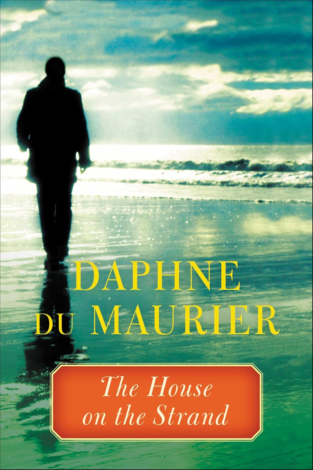 The House on the Strand by Daphne du Maurier book cover
