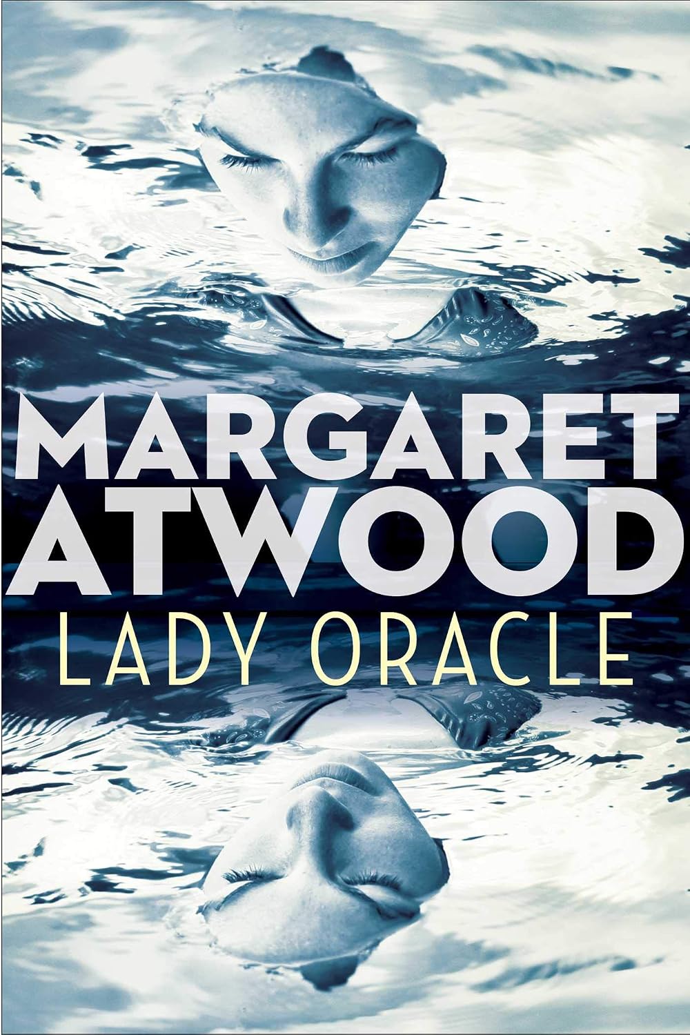 Lady Oracle by Margaret Atwood book cover